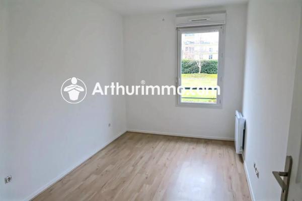 Location Appartement 3 pièces 65 m2 à Savigny-le-Temple