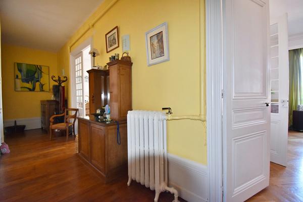 Appartement à vendre à Roanne 5 pièces 188 m²