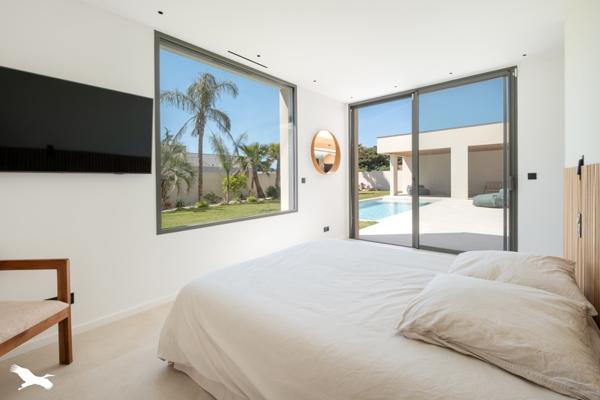 Maison à vendre |  Saint-Aunès |  5 pièces | 225 m²