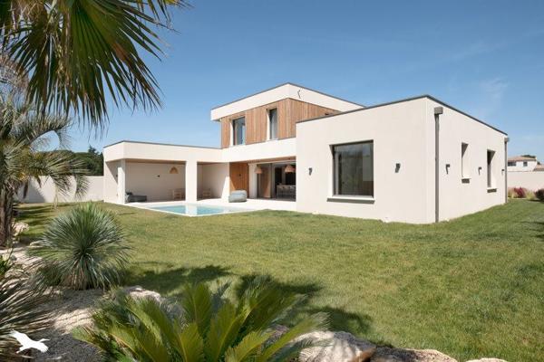 Maison à vendre |  Saint-Aunès |  5 pièces | 225 m²