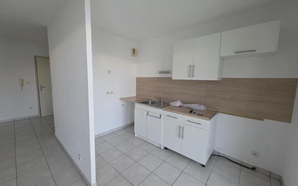 Appartement à vendre    2 pièces • 48 m2 Avignon