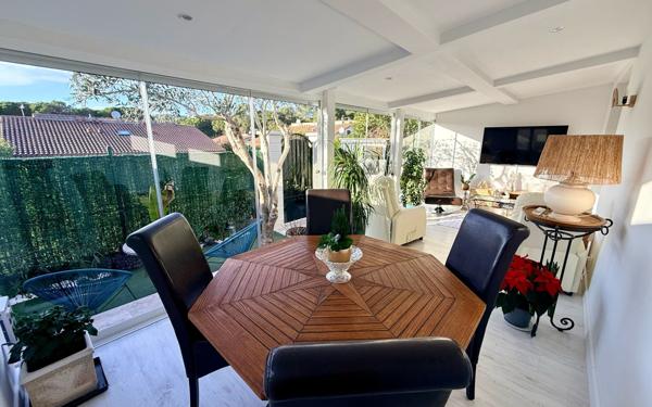 Maison à vendre    3 pièces • 22,27 m2 La Motte