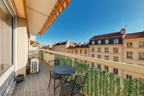 Appartement 5 pièces - 130 m² Exclusivité efficity