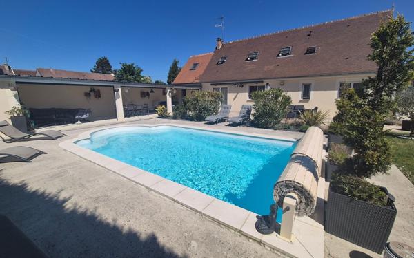 Maison à vendre    6 pièces •  Rozay-en-Brie