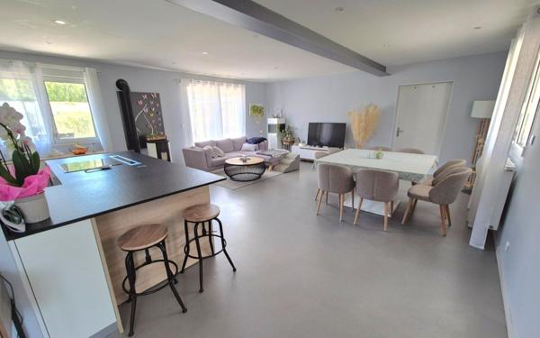 Maison à vendre    6 pièces •  Rozay-en-Brie