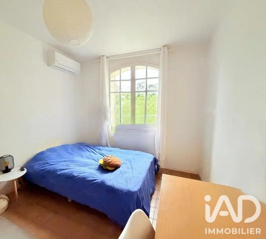 Maison à vendre 10 pièces 273 m² Châteaurenard