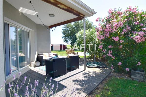 Maison T4 de plain pied avec piscine et garage