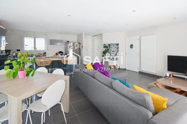 Maison T4 de plain pied avec piscine et garage