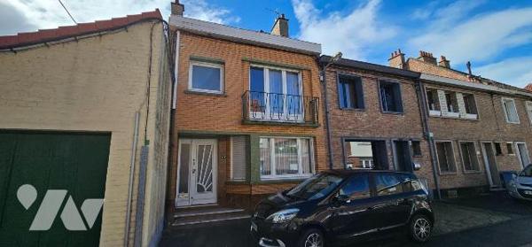 ROSENDAEL QUARTIER TRES CALME
Entrée carrelée (7,50 m²) avec vestiaire, WC, séjour carrelé (19...