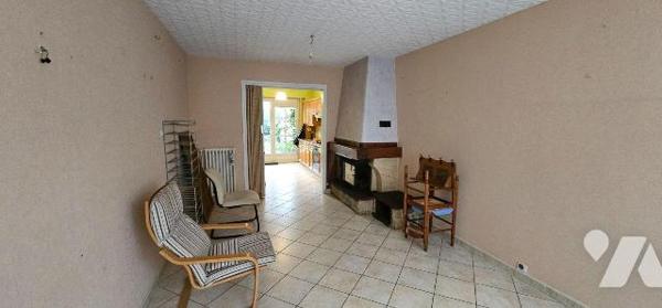 ROSENDAEL QUARTIER TRES CALME
Entrée carrelée (7,50 m²) avec vestiaire, WC, séjour carrelé (19...