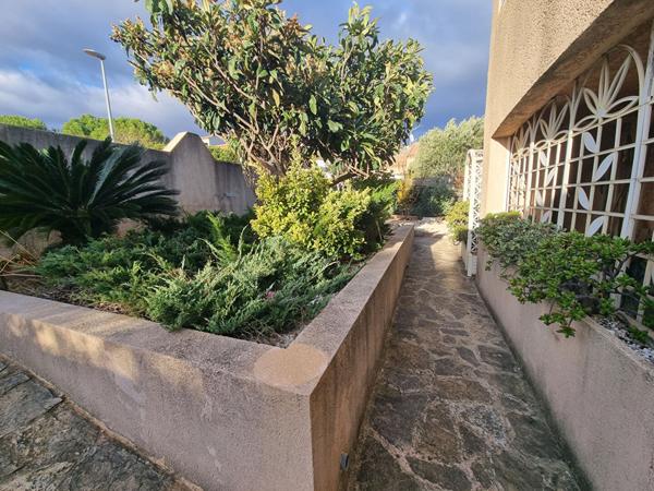 Maison T3 - Jardin- Garage- Hauts de Narbonne, secteur calme et sans vis-à-vis