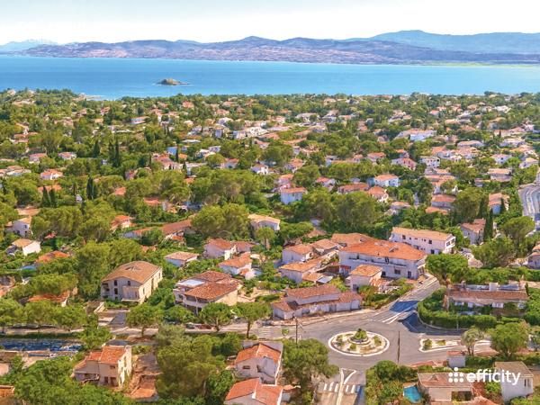 Appartement 4 pièces - 97 m² Bien prestige