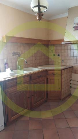 Maison de village à SORGUES (84700)