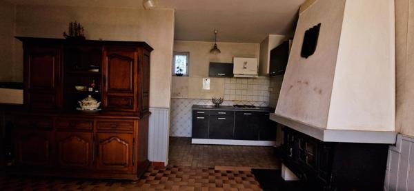 maison 5 pieces 643 m² 84840 lamotte du rhone Lamotte-du-Rhône (84840)