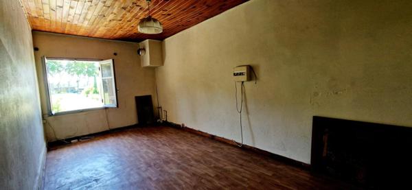 maison 5 pieces 643 m² 84840 lamotte du rhone Lamotte-du-Rhône (84840)