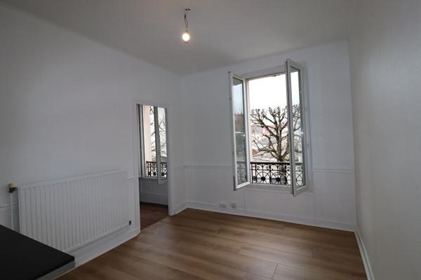 Appartement 2 pièces 94210 La Varenne Les Mûriers