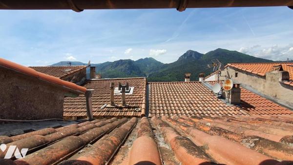 CASTELLAR - 3 PIÉCES EN DUPLEX