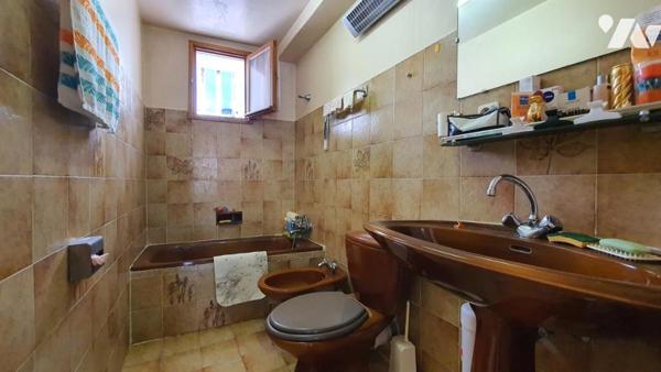 CASTELLAR - 3 PIÉCES EN DUPLEX