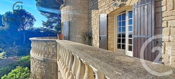 Maison à vendre  8 pièces - 195 m2 LES ANGLES - 30