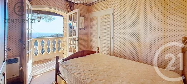 Maison à vendre  8 pièces - 195 m2 LES ANGLES - 30