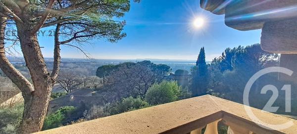 Maison à vendre  8 pièces - 195 m2 LES ANGLES - 30