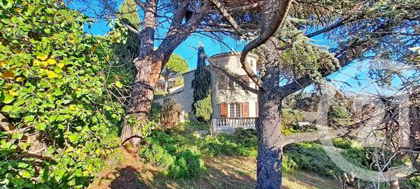 Maison à vendre  8 pièces - 195 m2 LES ANGLES - 30