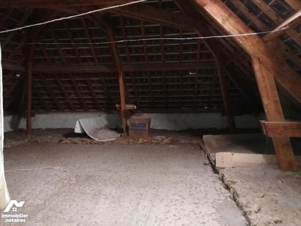 PAVILLON SUR SOUS SOL