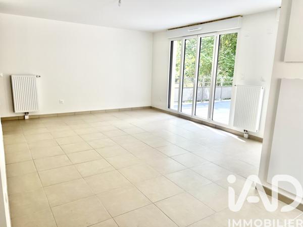 Location appartement 4 pièces 93 m² Valmondois