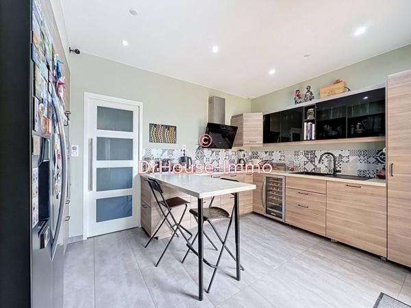 Maison à vendre 6 pièces de 141 m²
