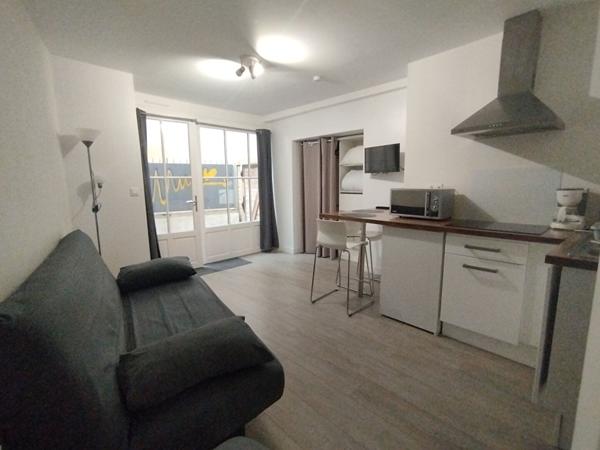Appartement La Rochelle 1 pièce 20m², centre-ville, proche port et gare de La Rochelle. Idéal investissement locatif