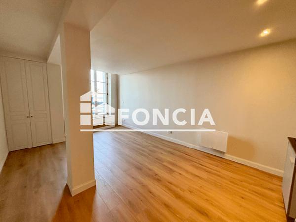 Location Appartement 2 pièces 40.8 m² - 6 rue du Quai Emmanuel Garnier Les Sables D'olonne 85100