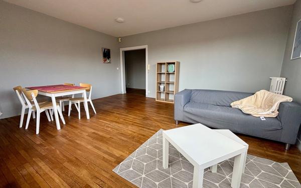 Appartement à louer    5 pièces • 111,67 m2 Poitiers