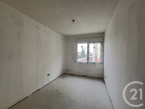 Appartement F4 à vendre  4 pièces - 76,26 m2 EPINAY SUR SEINE - 93