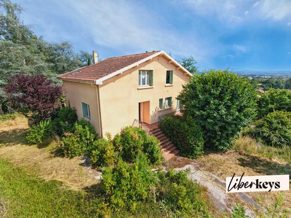 Maison de caractère de plus de 200 m² sur 2 100 m² de terrain – Plateau Saint-Salvadou