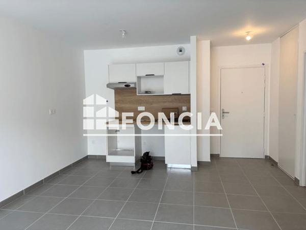 Location Appartement 2 pièces 45.6 m² - AVENUE BEETHOVEN Tours 37200