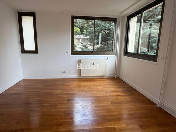 Location Appartement 3 pièces 68.5 m² - Saint-cloud 92210