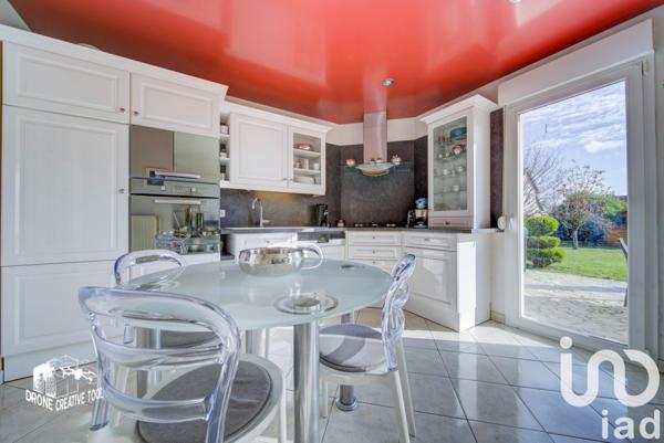 Maison 5 pièces de 98 m² à Vitry-sur-Orne (57185)