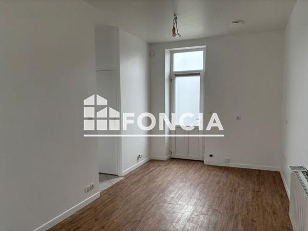 Location Appartement 2 pièces 30.32 m² - 2 RUE DU HAMEAU DE BRETAGNE Morigny Champigny 91150