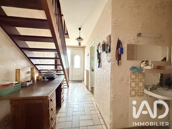 Maison à vendre 6 pièces 97 m² Ducey-Les Chéris