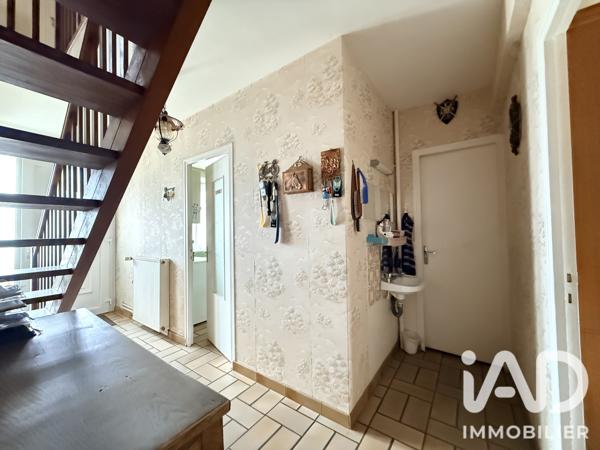 Maison à vendre 6 pièces 97 m² Ducey-Les Chéris