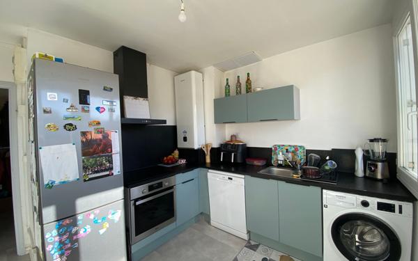 Appartement à louer    4 pièces •  Saint-Paul-Cap-de-Joux