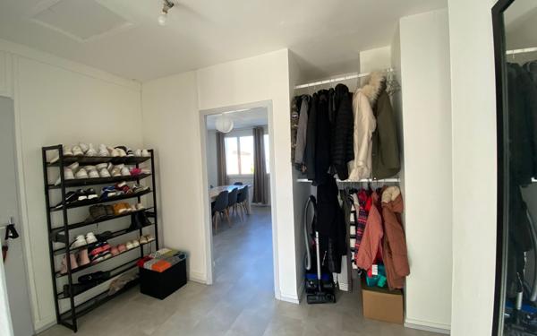 Appartement à louer    4 pièces •  Saint-Paul-Cap-de-Joux