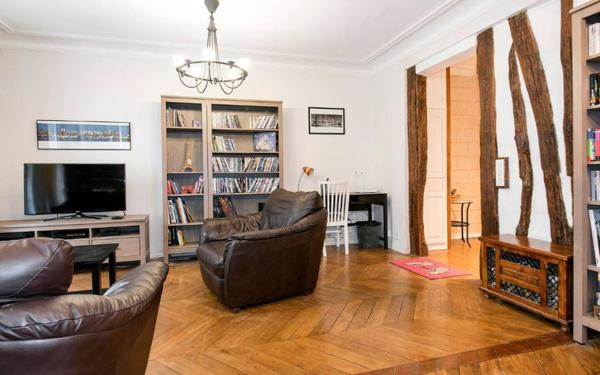Appartement à louer    2 pièces • 70,50 m2 Paris 10