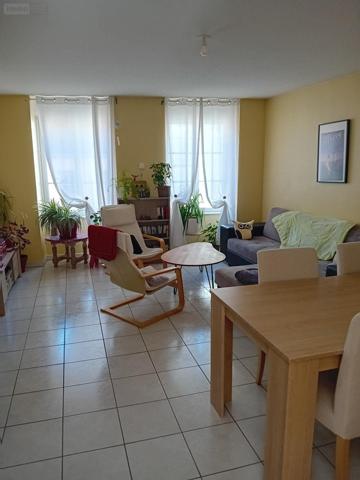 Appartement à louer à La Clayette en Saône-et-Loire (71800), ref :