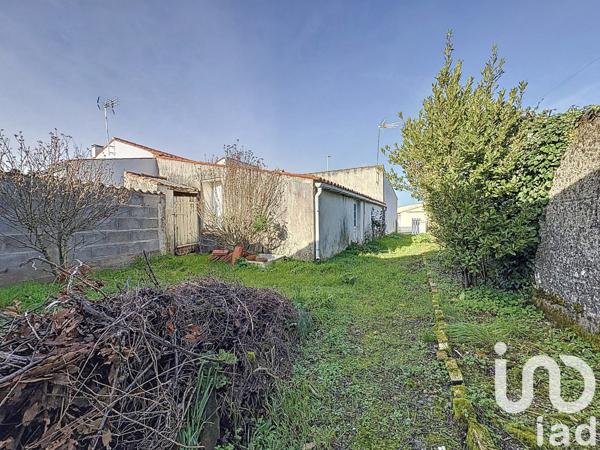 Maison de village 4 pièces de 70 m² à Charron (17230)