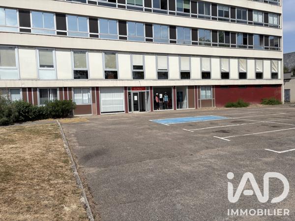 Immeuble à vendre 1 368 m² Val-de-Reuil