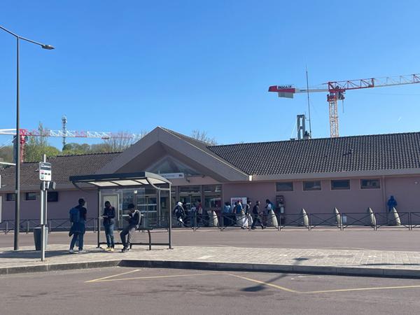 Maison Provins hypercentre 4 pièces + terrasse et cour deux pas du marché/gare à pieds !