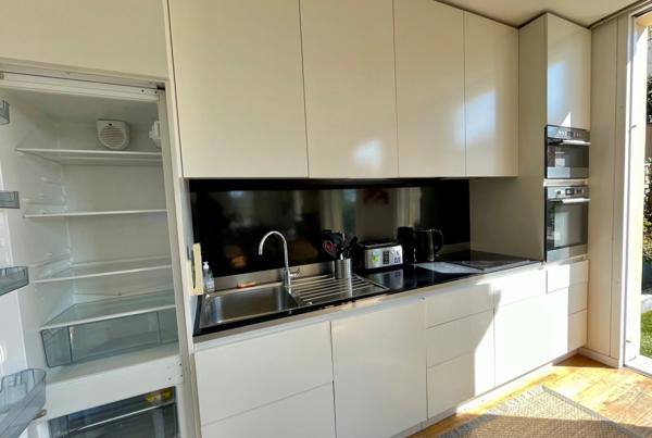 ANTIBES (06) À vendre – Appartement 5 pièces duplex en bas de villa avec piscine salle de sport et jacuzzi