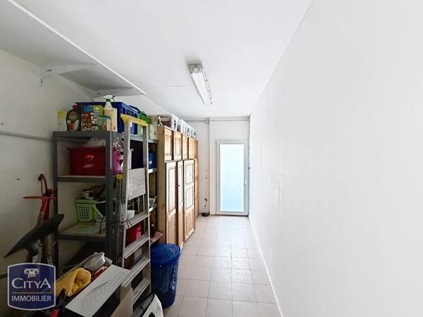 Maison à vendre 6 pièces 165m² Aix-en-Provence (13080)