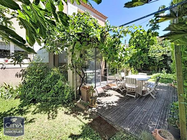Maison à vendre 6 pièces 165m² Aix-en-Provence (13080)